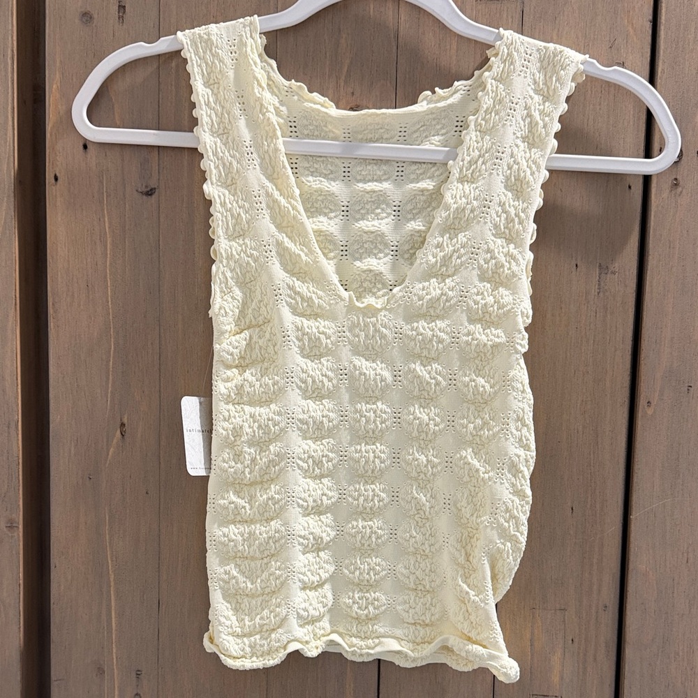 Chic Cream Lace Tank Top